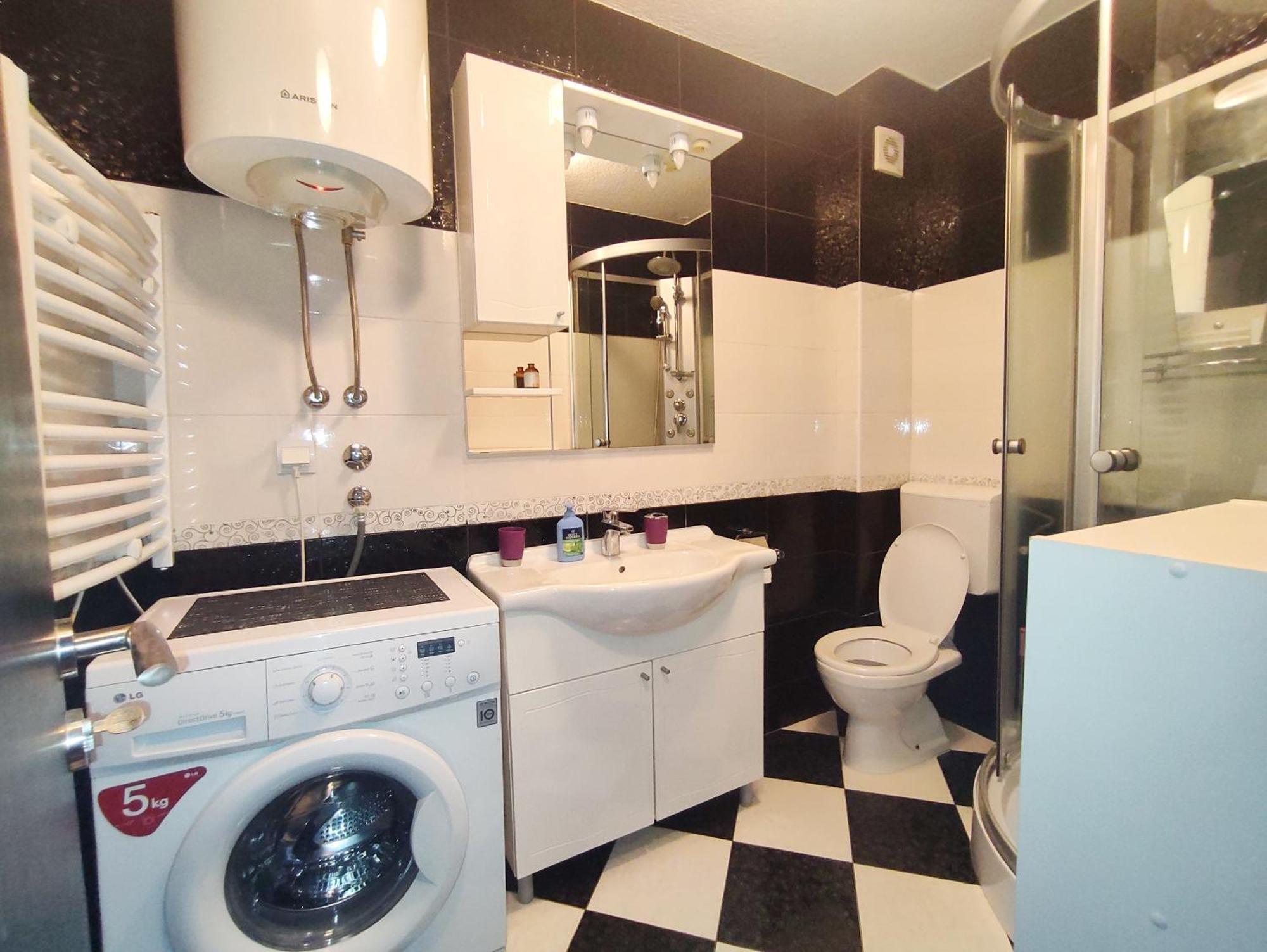 Adrialux2 Apartman Budva Kültér fotó