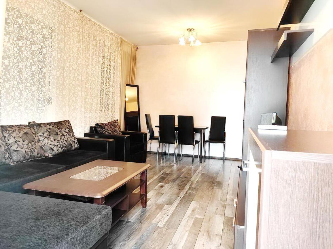 Adrialux2 Apartman Budva Szoba fotó